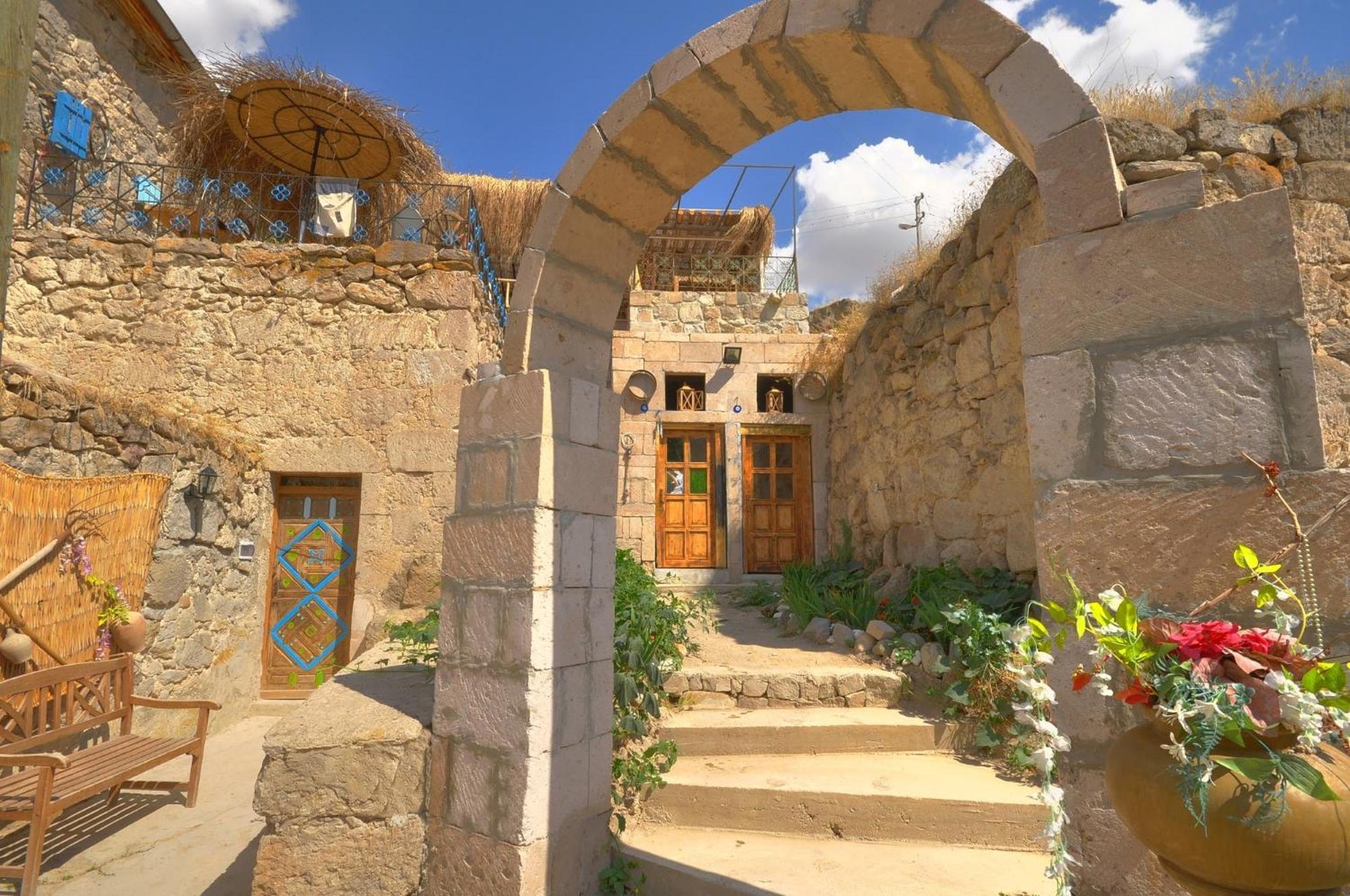 Belisirma Cave Hotel Аксарай Екстериор снимка